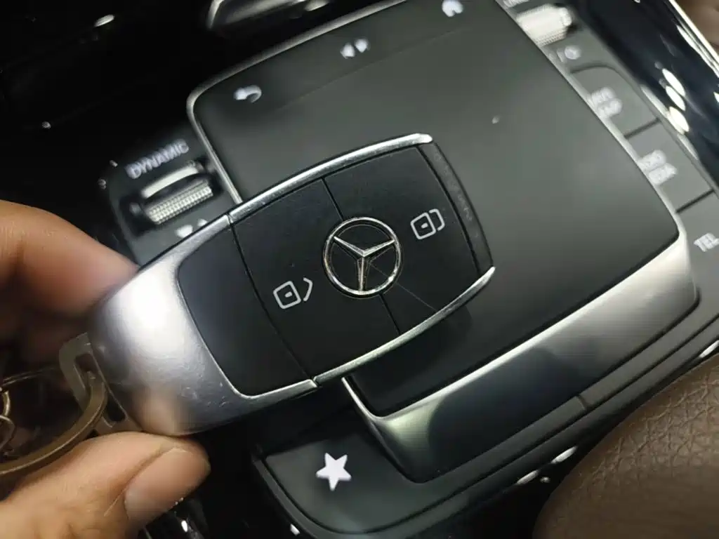 Mercedes-Benz GLB — миниатюра 9