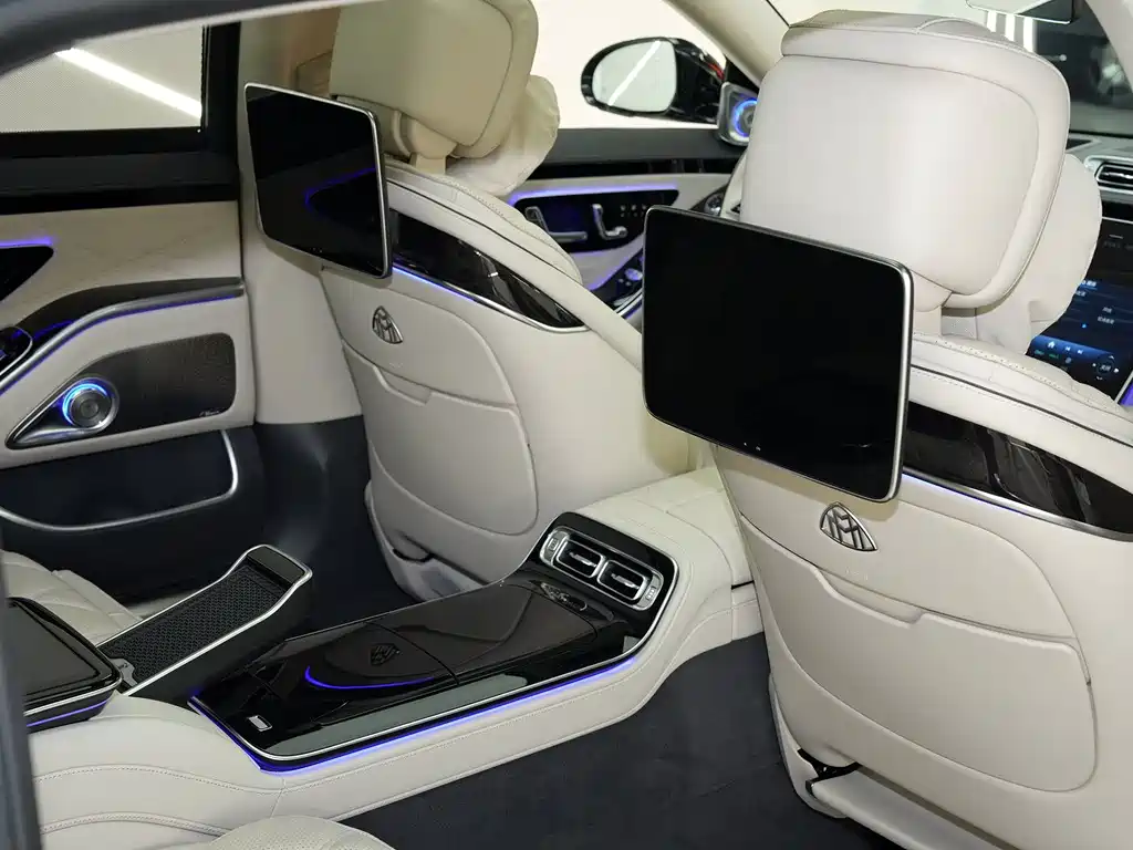 Mercedes-Benz S-Class — миниатюра 22