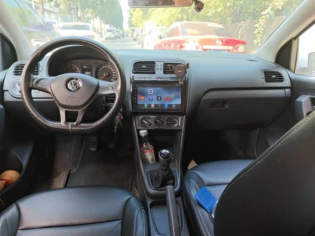 Volkswagen Polo — миниатюра 5