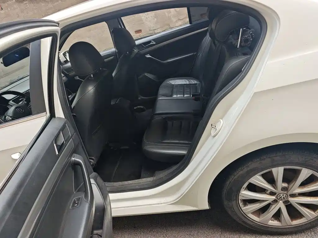 Volkswagen Lavida — миниатюра 15
