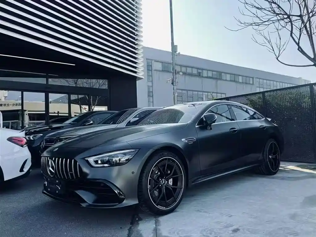 MERCEDES-BENZ AMG GT