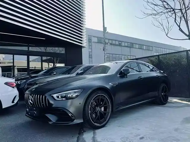 MERCEDES-BENZ AMG GT 2023
