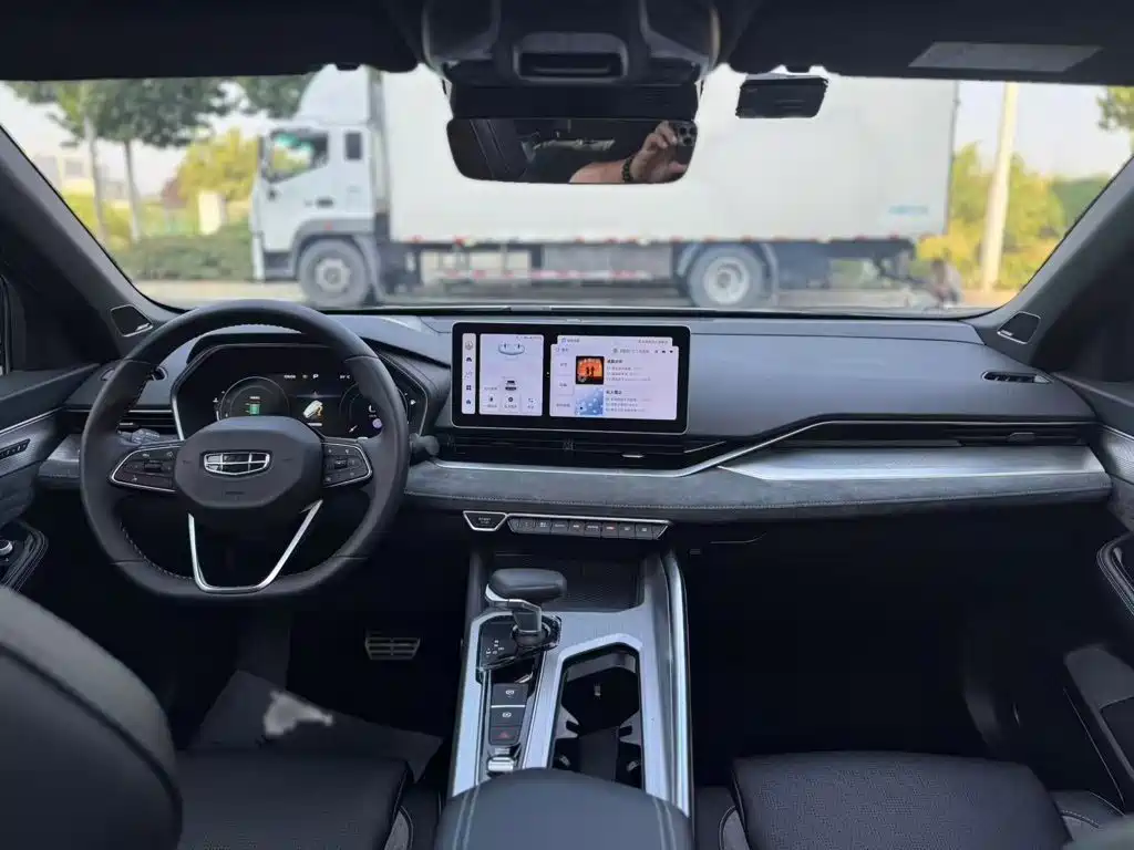 Geely Xingrui — миниатюра 13