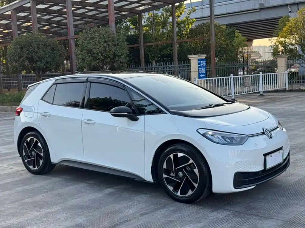 Volkswagen ID.3 — миниатюра 3