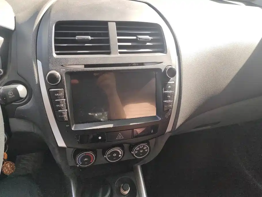 Mitsubishi ASX — миниатюра 13