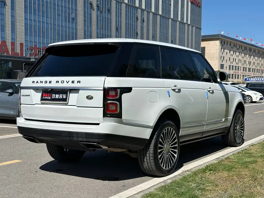 Land Rover Range Rover 2015 3.0 SC V6 Vogue SE Long Wheelbase