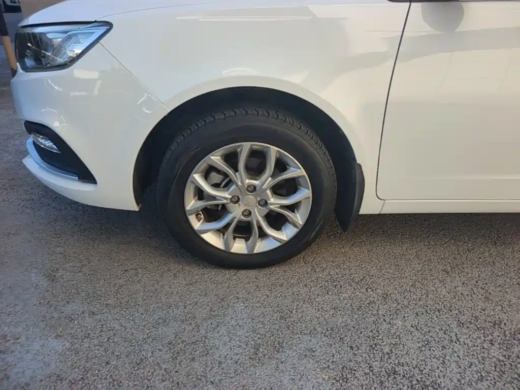 Geely Vision — миниатюра 23