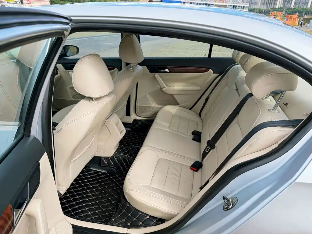 Volkswagen Lavida — миниатюра 13