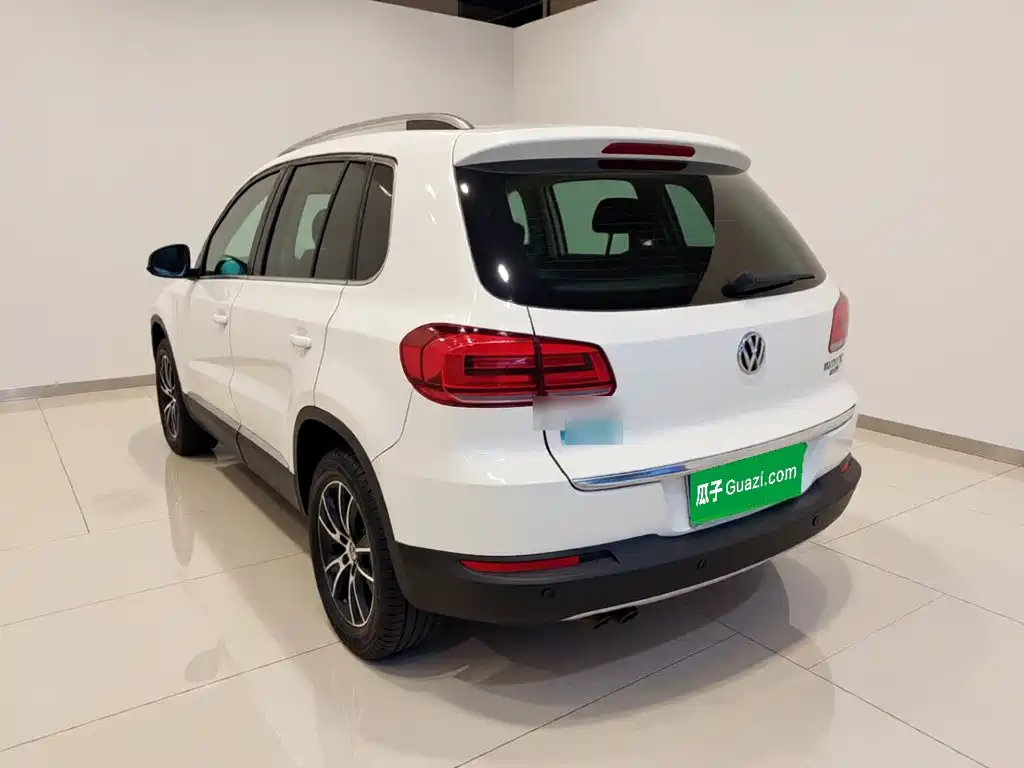 Volkswagen Tiguan — миниатюра 4