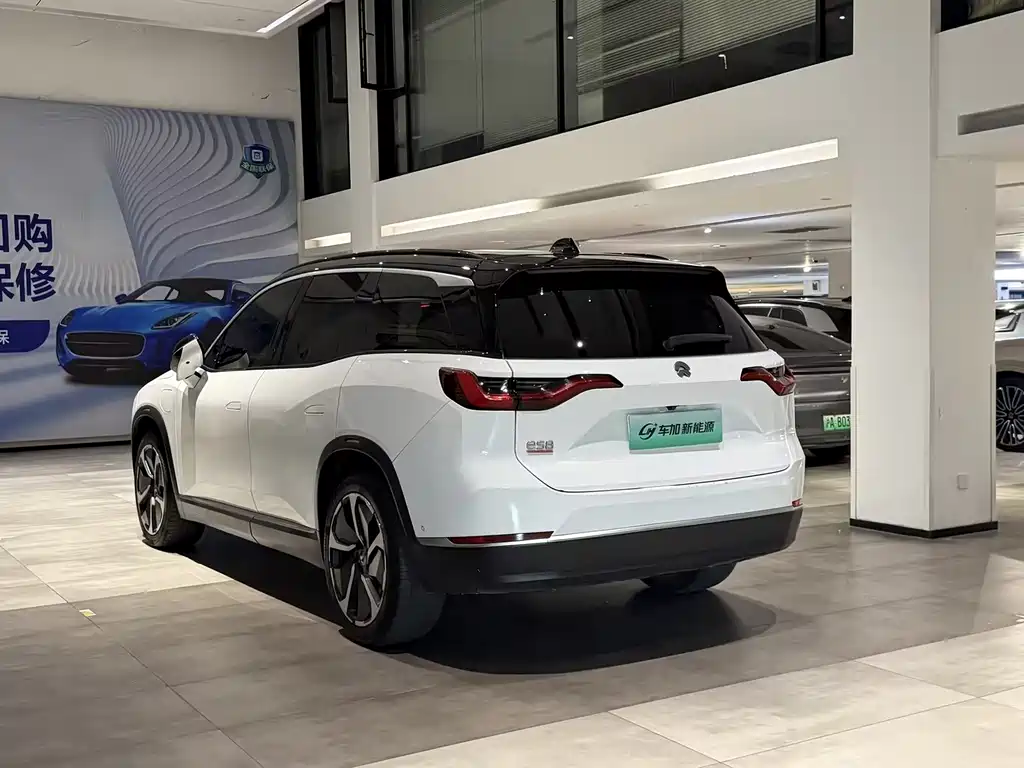 NIO ES8 — миниатюра 9