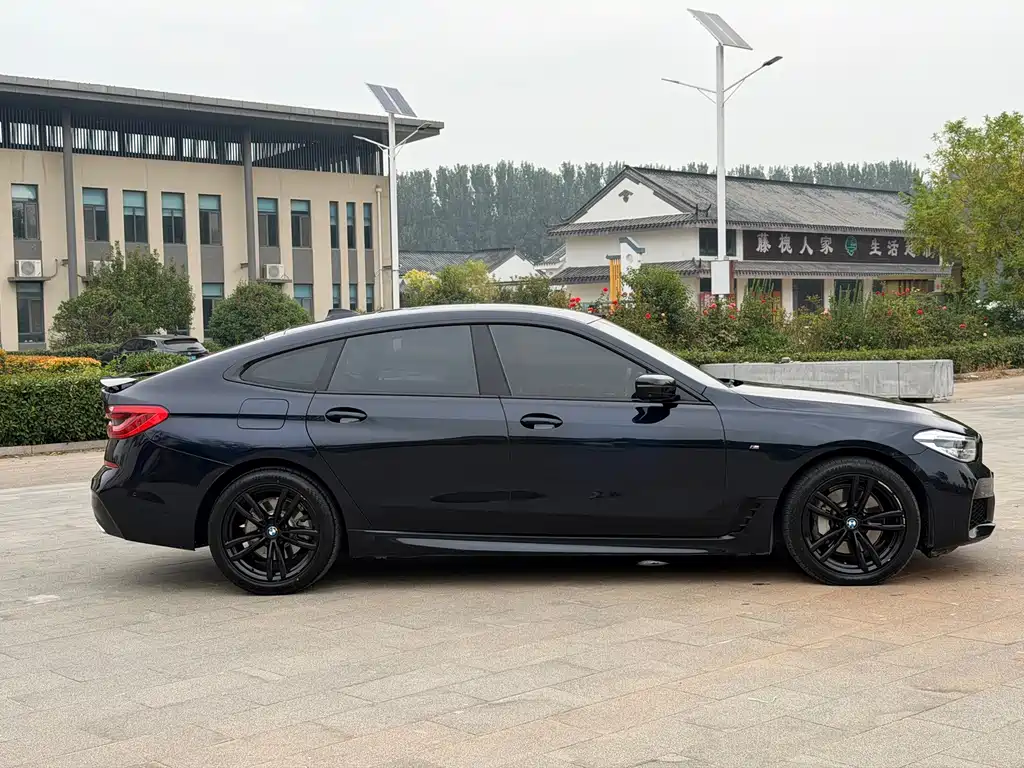 BMW 6 Series GT — миниатюра 4