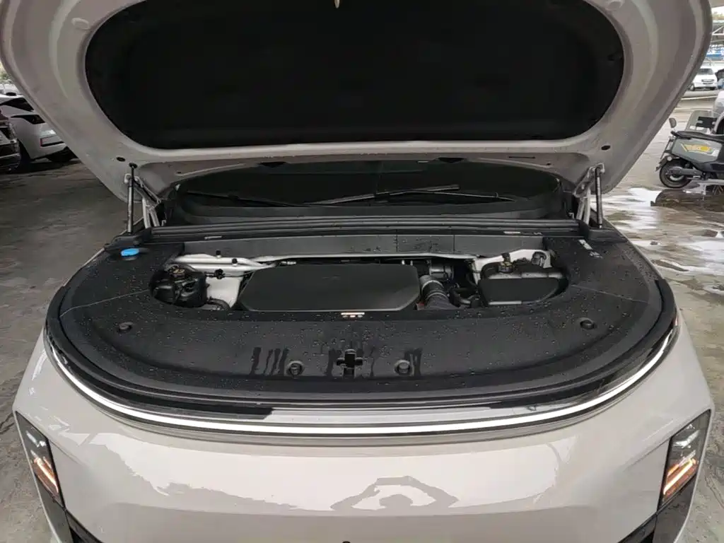Li Auto Li L6 — миниатюра 20