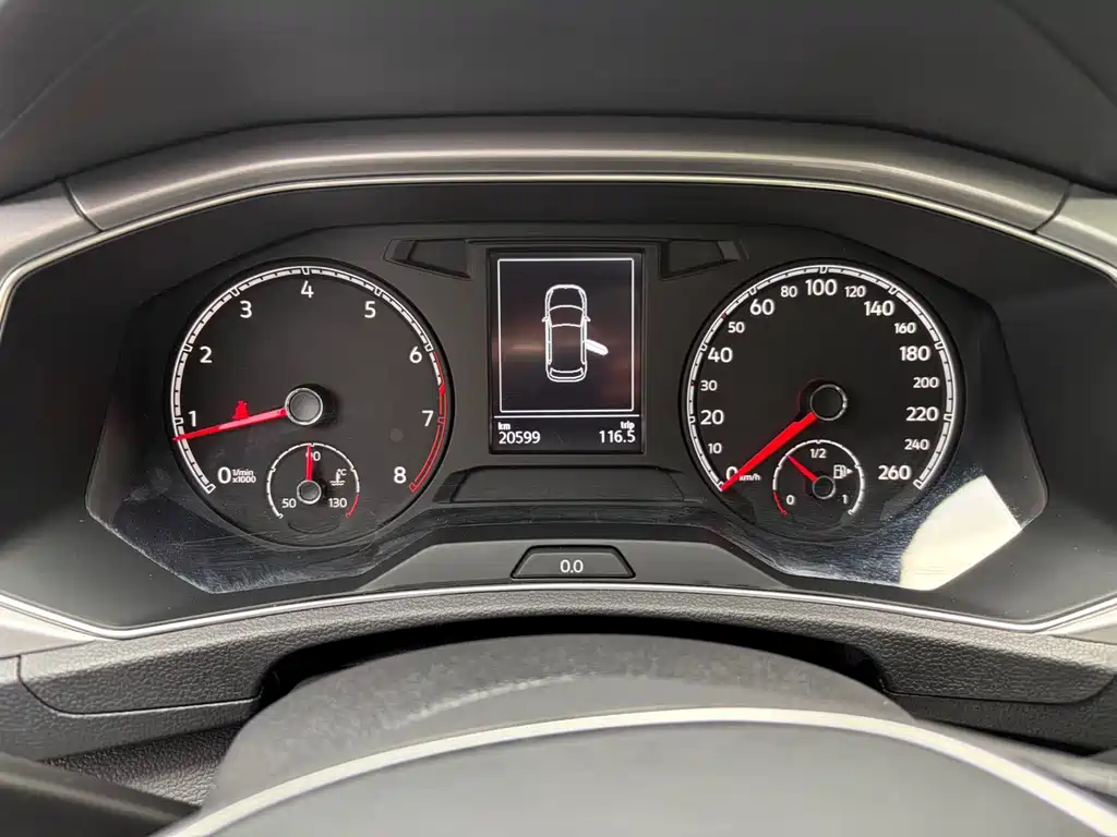 Volkswagen T-Roc — миниатюра 14