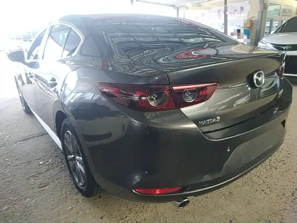Mazda 3 Axela — миниатюра 5