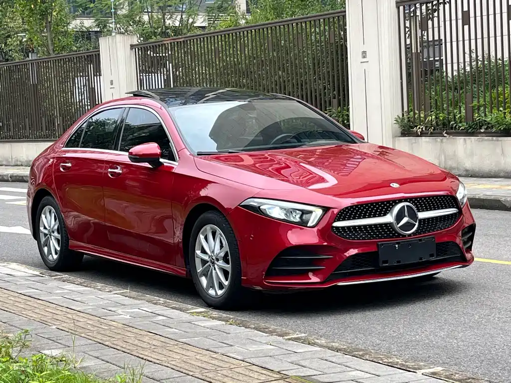 MERCEDES-BENZ A CLASS