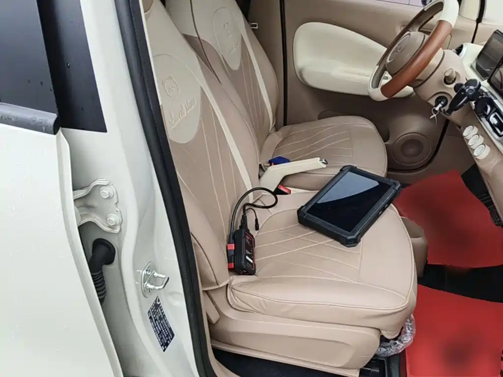 Wuling MINIEV — миниатюра 25