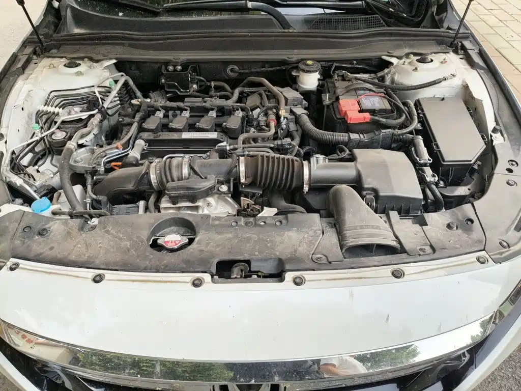 Honda Accord — миниатюра 16