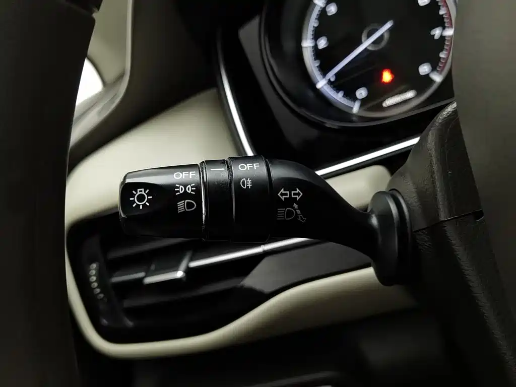 GAC Motor Trumpchi M6 — миниатюра 21