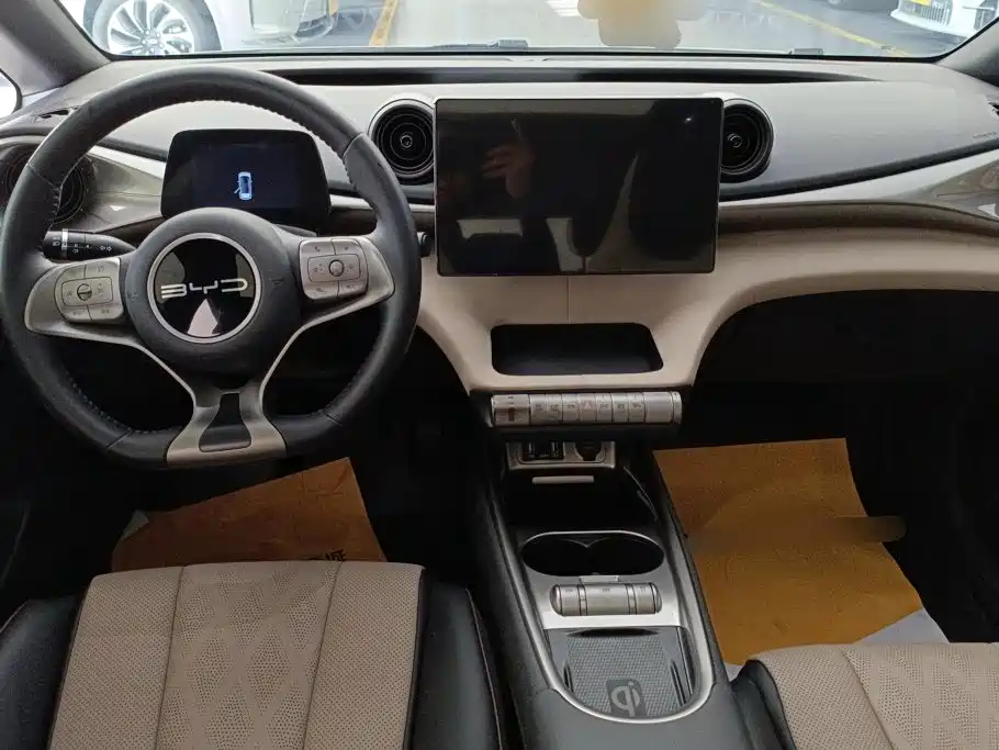 BYD Dolphin — миниатюра 12