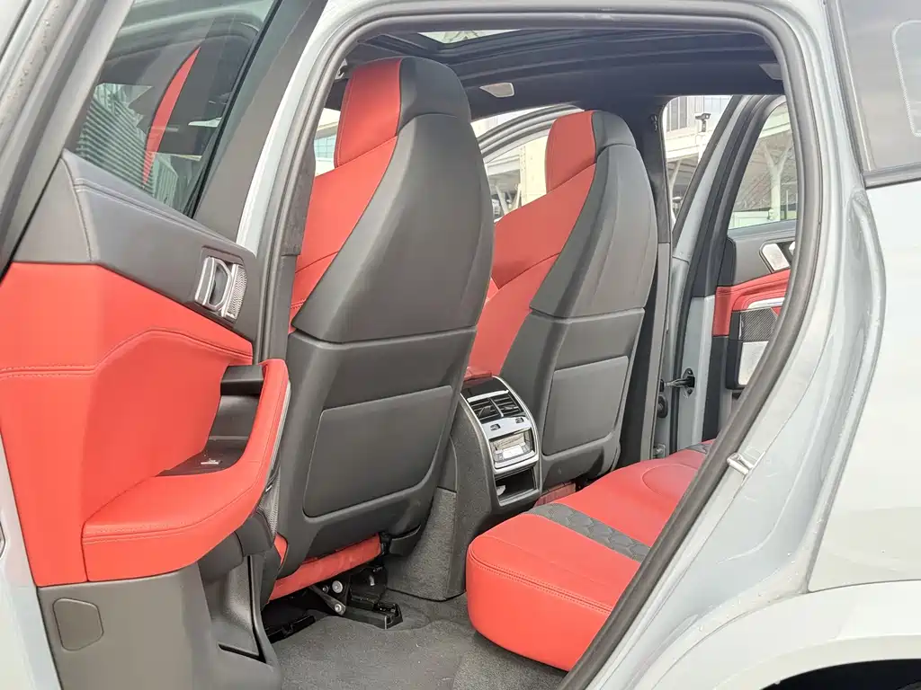 BMW X6 M — миниатюра 5