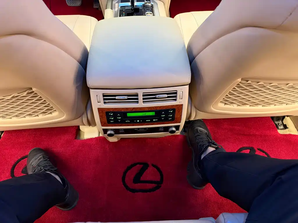 Toyota Land Cruiser — миниатюра 16