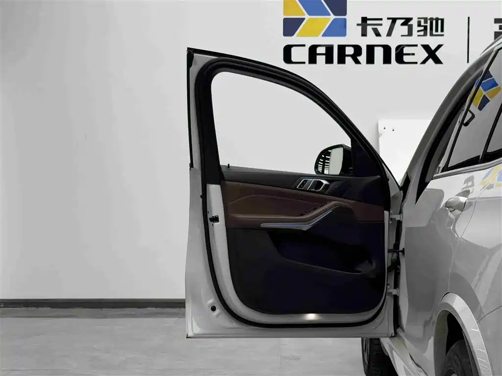 BMW X5 2019 xDrive40i M Sport