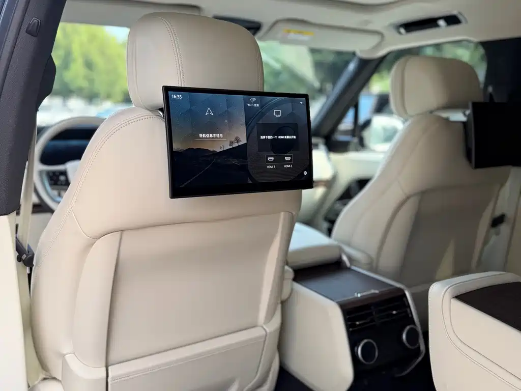 Land Rover Range Rover — миниатюра 20