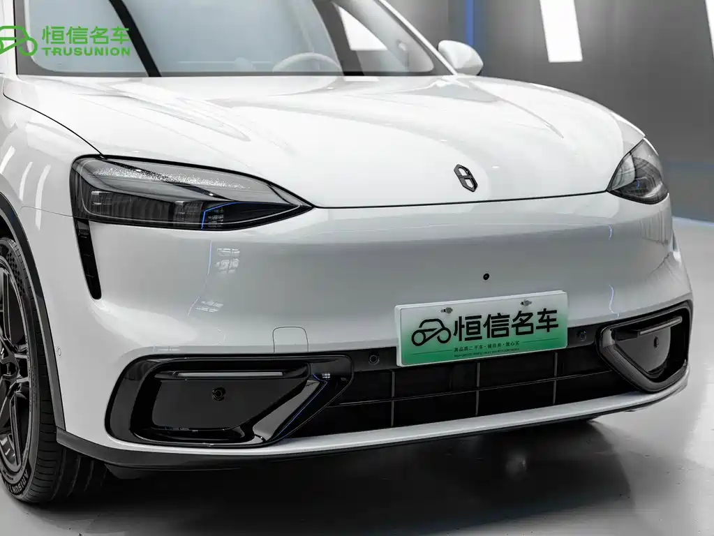 AITO AITO M6 — миниатюра 9