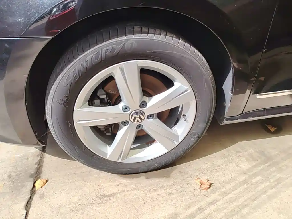 Volkswagen Passat — миниатюра 23