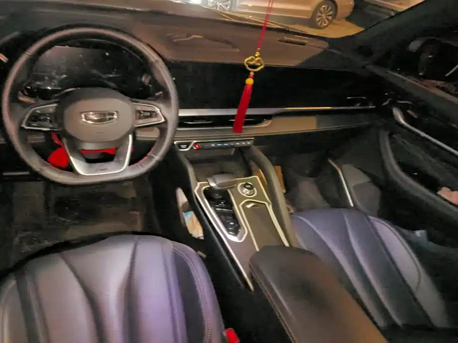 Geely Xingyue L — миниатюра 12