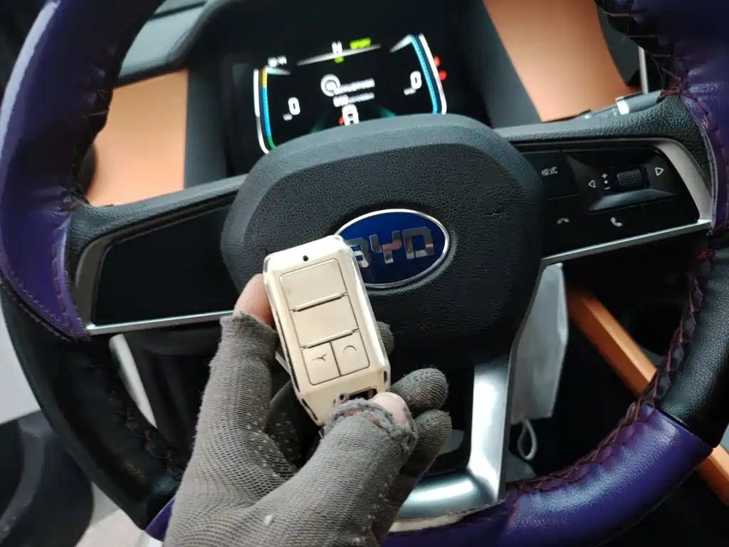 BYD e1 — миниатюра 12