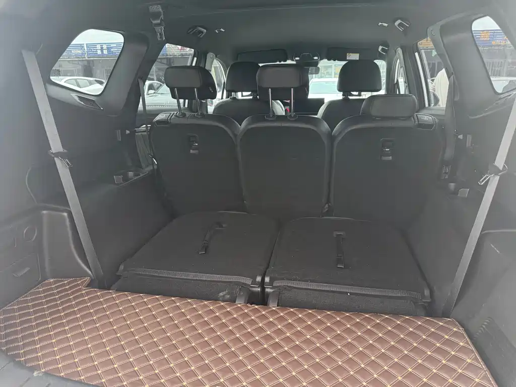 Geely Haoyue L — миниатюра 12