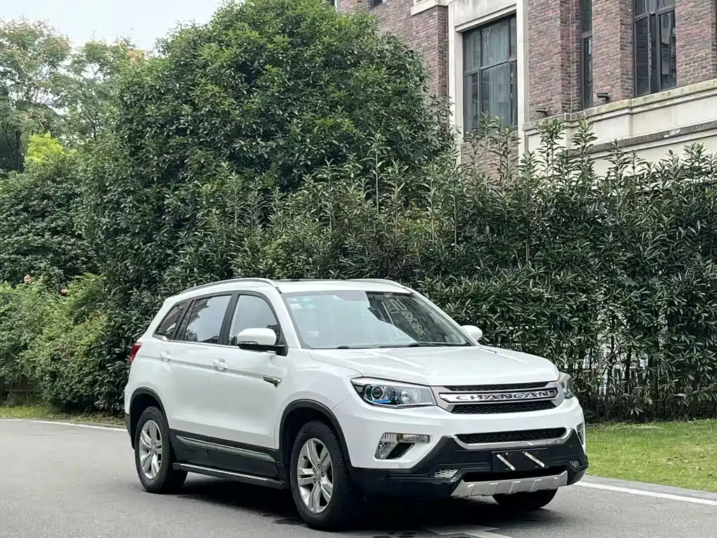 Changan CS75 — миниатюра 10