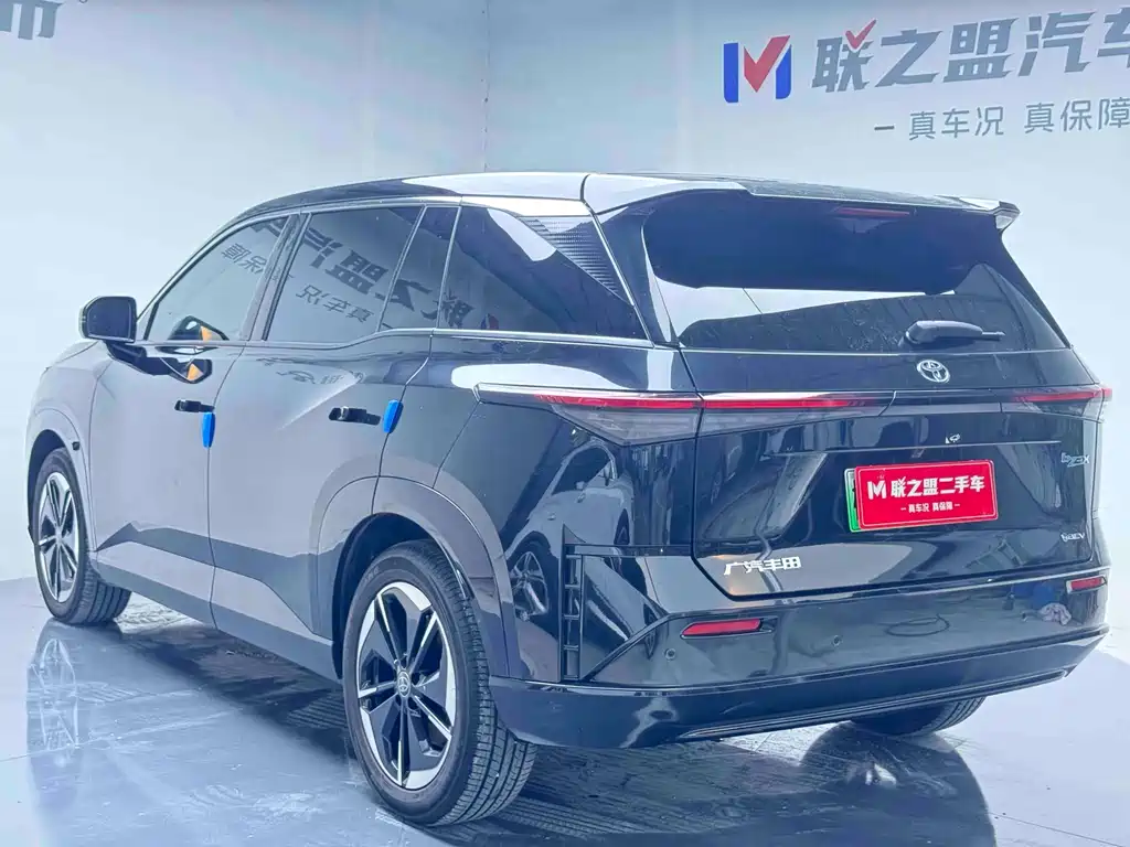 Toyota bZ3X — миниатюра 6