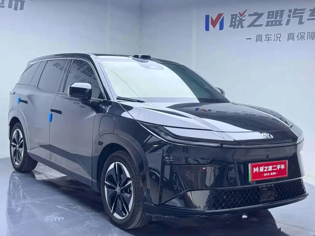 Toyota bZ3X — миниатюра 3
