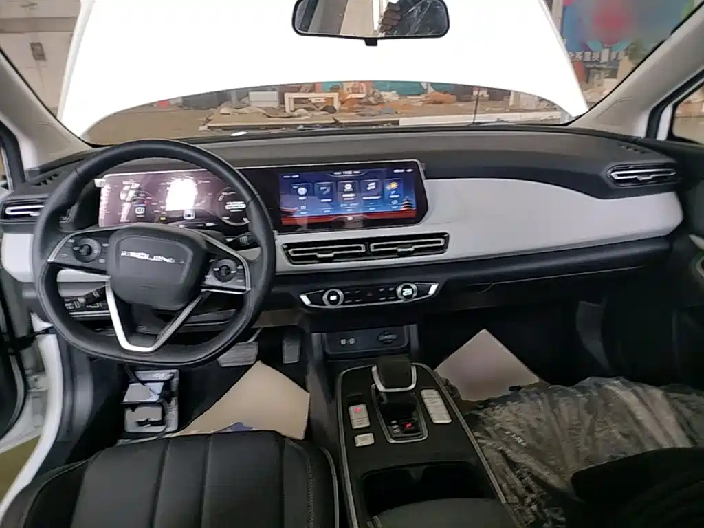 BAIC EU5 Plus — миниатюра 10