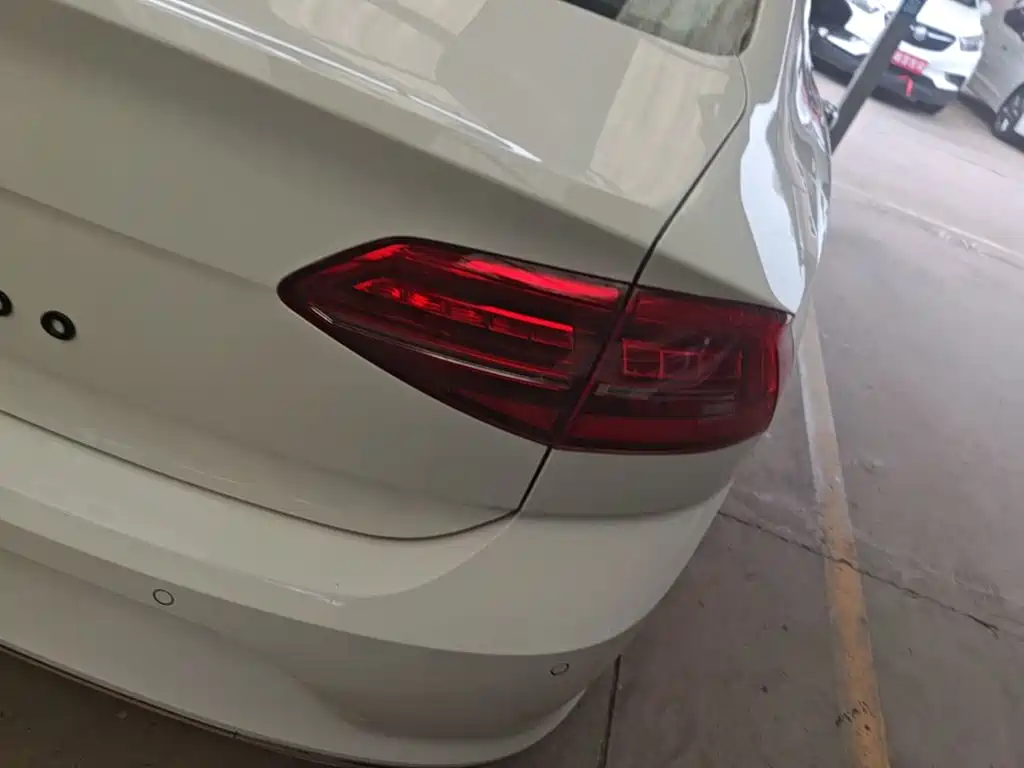 Volkswagen Lamando — миниатюра 8