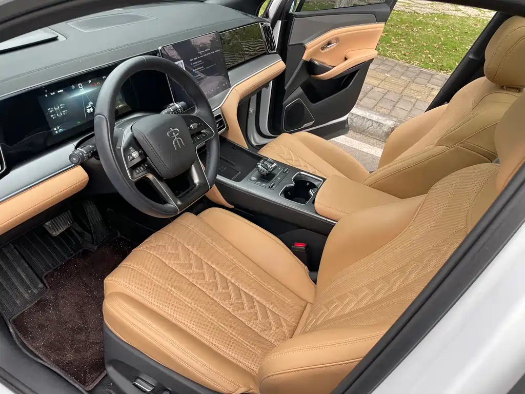 BYD L DM-i — миниатюра 11
