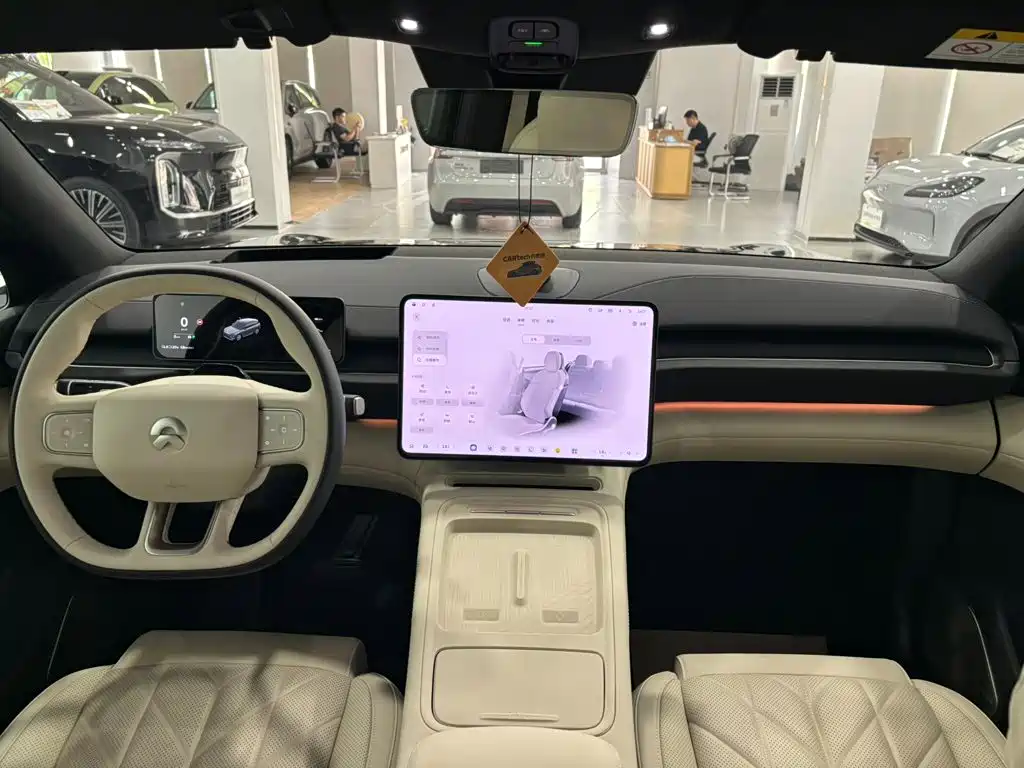 NIO ES6 — миниатюра 37