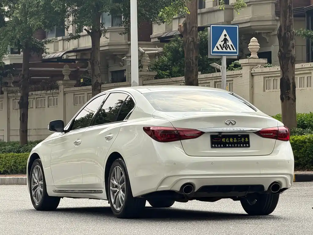 Infiniti Q50L — миниатюра 17