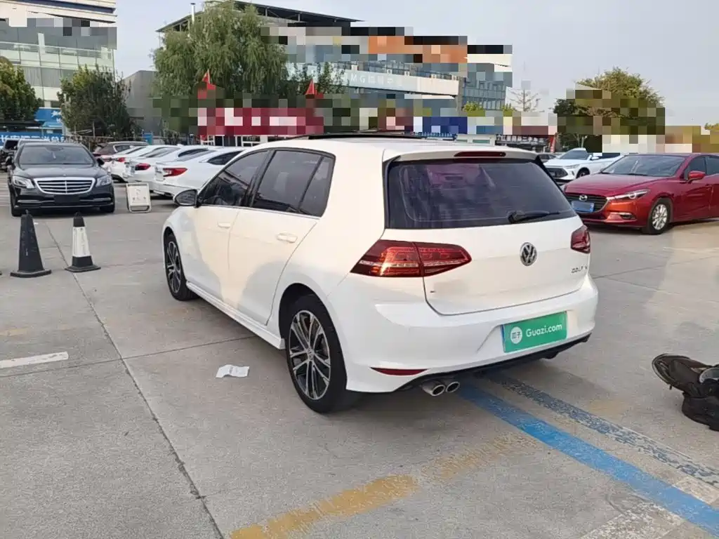 Volkswagen Golf — миниатюра 5