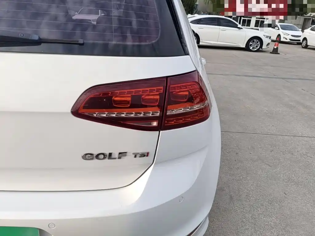 Volkswagen Golf — миниатюра 8