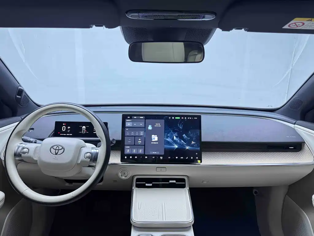 Toyota bZ3X — миниатюра 13