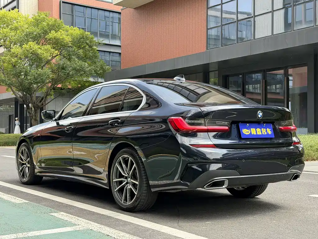 BMW 3 Series — миниатюра 5