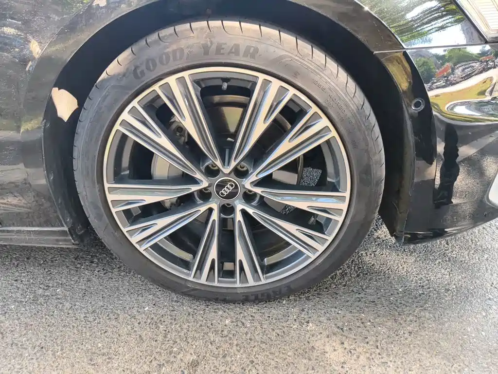 Audi A6L — миниатюра 25