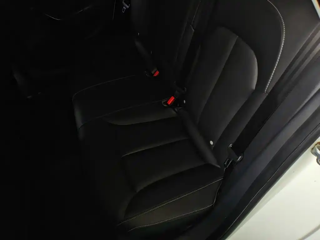 Roewe i6 Classic — миниатюра 17