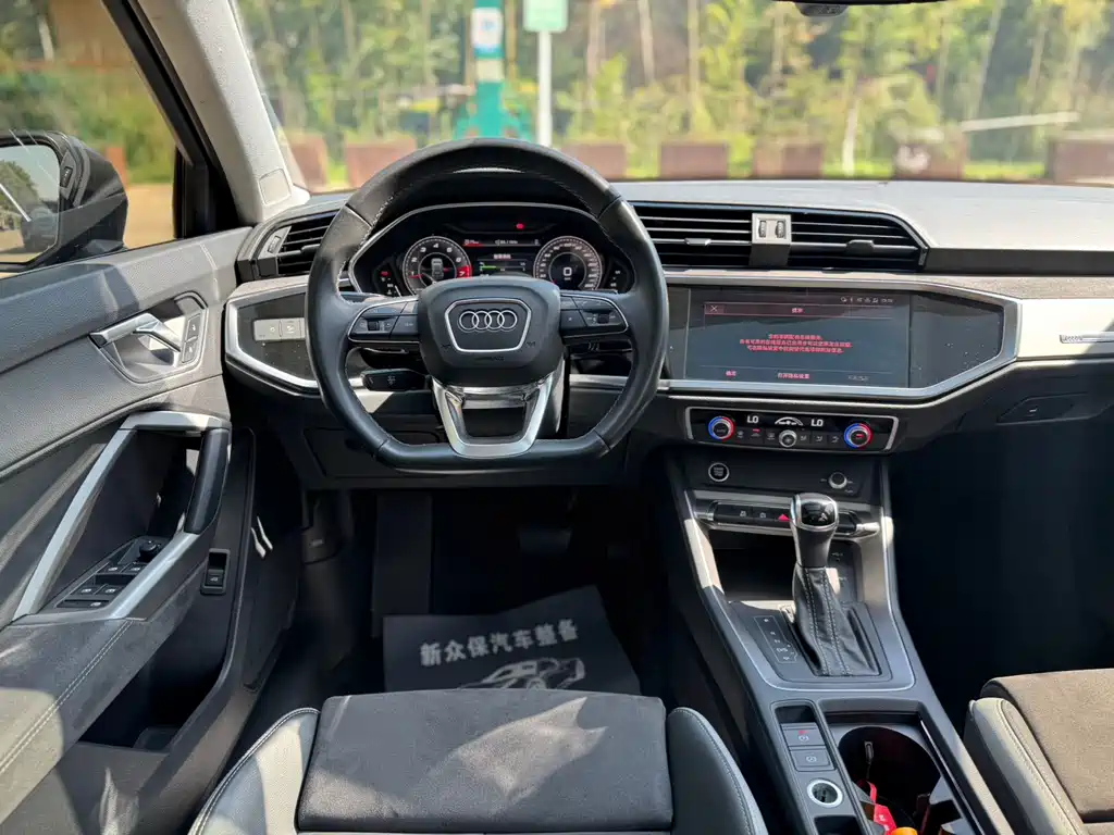 Audi Q3 — миниатюра 10