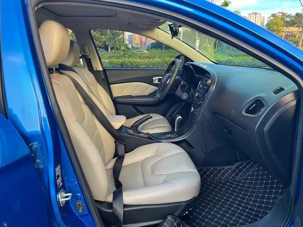 GAC Motor Trumpchi GA3S — миниатюра 10