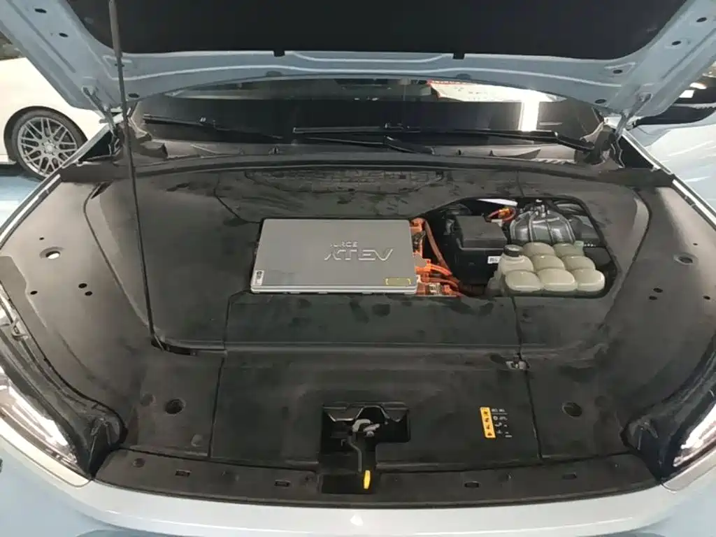 NIO ES6 — миниатюра 20