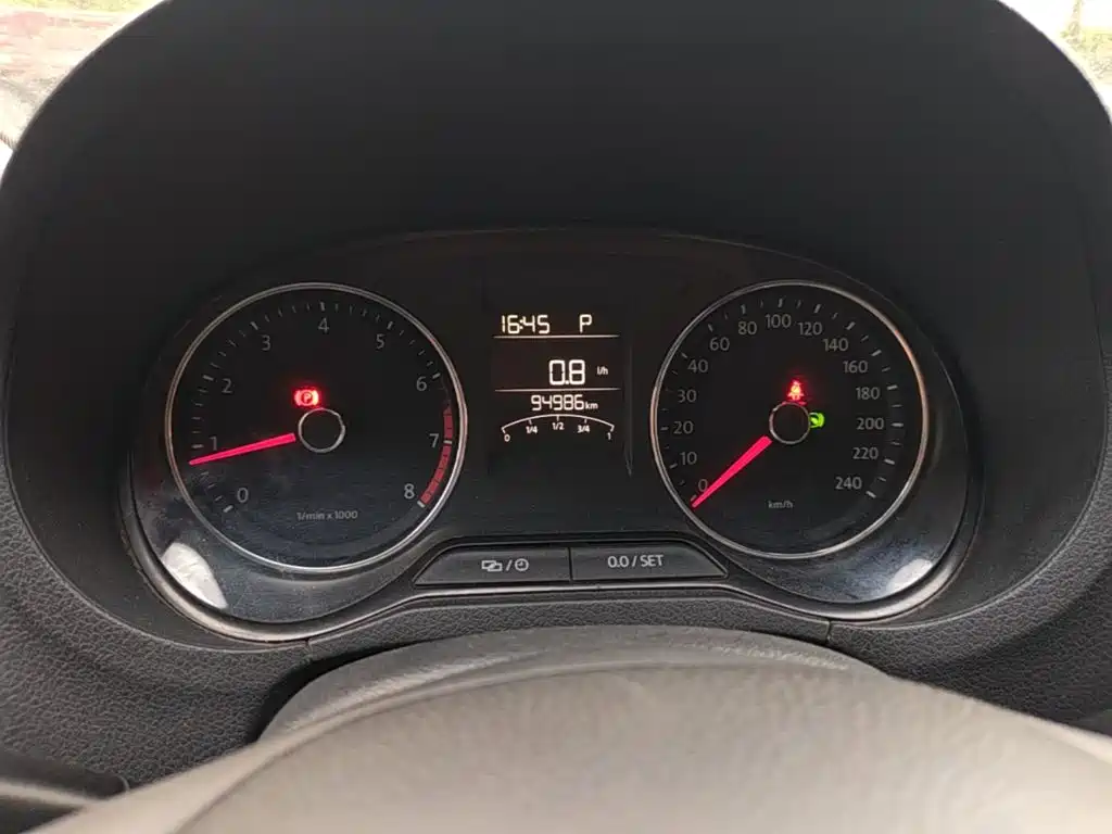 Volkswagen Polo — миниатюра 12